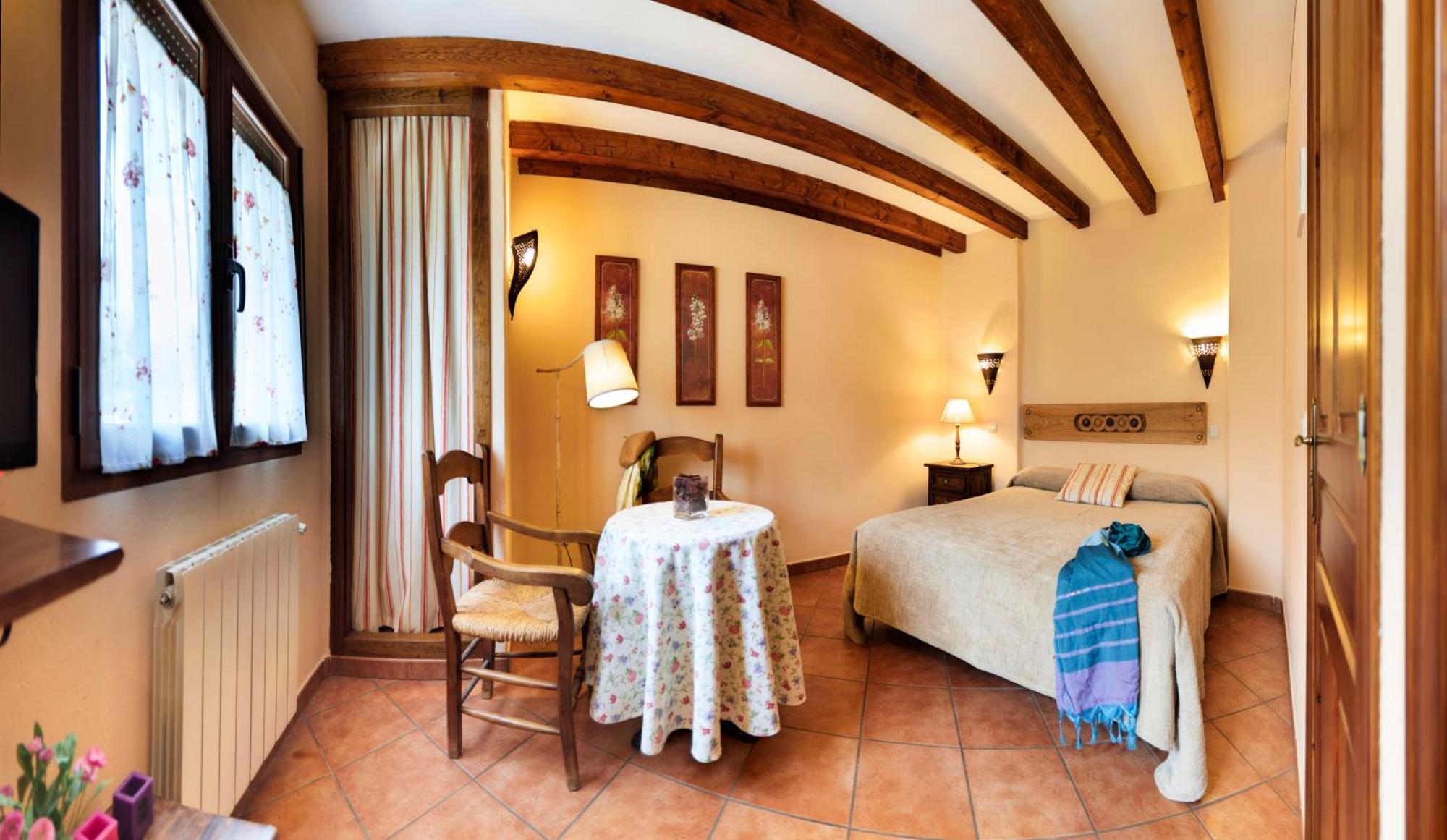 Casa Rural Fuente Del Arca Montejo Montejo de la Sierra Kültér fotó