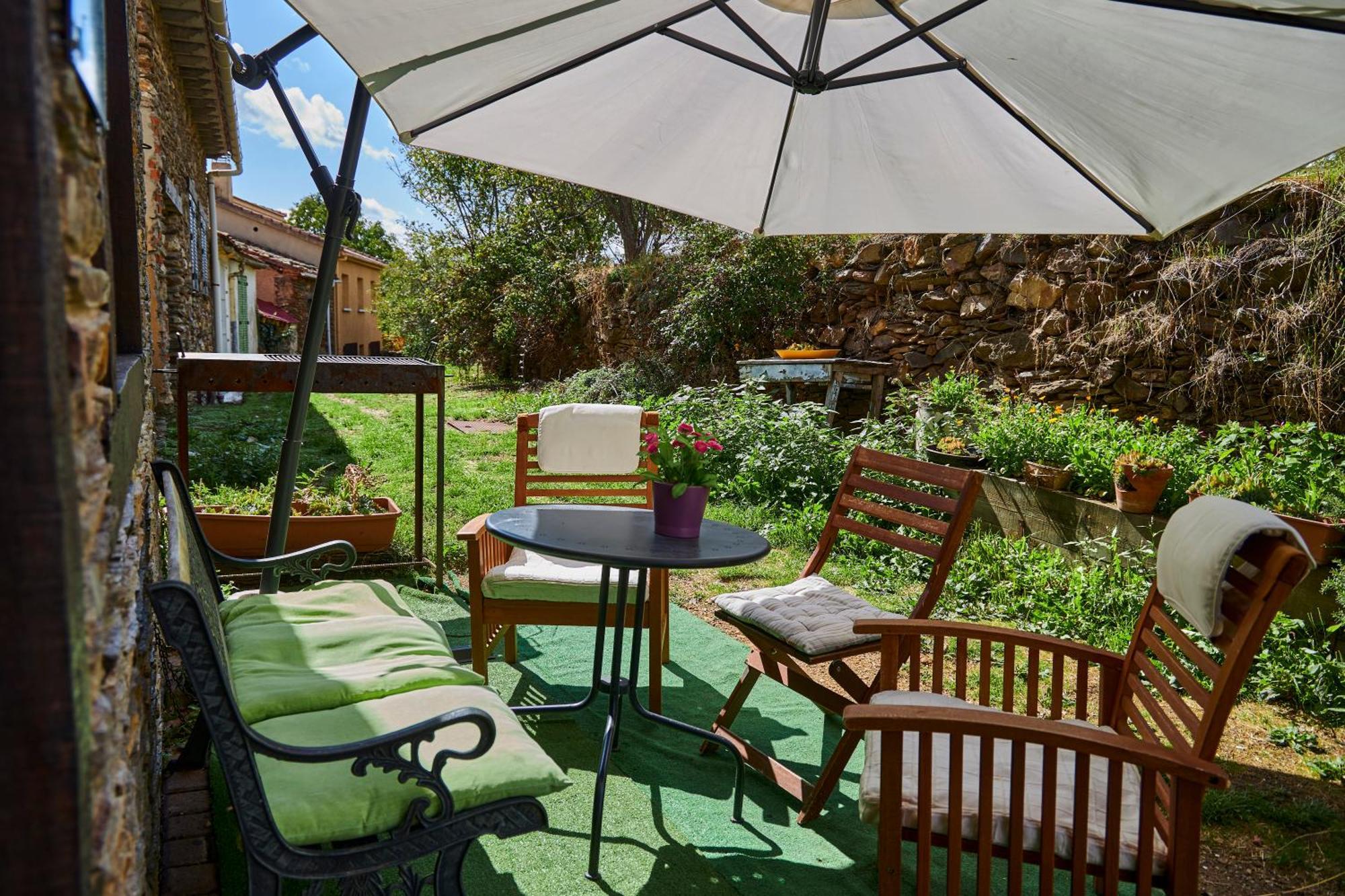 Casa Rural Fuente Del Arca Montejo Montejo de la Sierra Kültér fotó